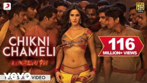 CHIKNI CHAMELI LYRICS - Agneepath (2012) - Shreya Ghoshal | LyricsBogie